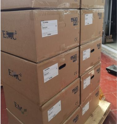 POE Connectrix DS-6620B Brodcade Fiber Switch 48P/48P W/RTF Airflow [210-AZLK]