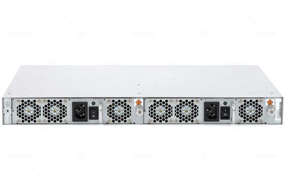 Brocade G620 Fiber Switch with 2Tb/s Bandwidth, 24 to 64 Ports @ 32G, and Dual Hot-Swappable Power Supplies