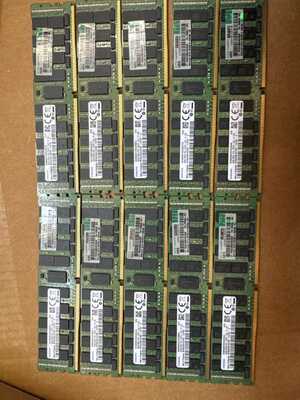 Samsung M321R2GA3PB0-CWM DDR5-5600B 2Gx80 RDIMM 1Rx8 (16GB)