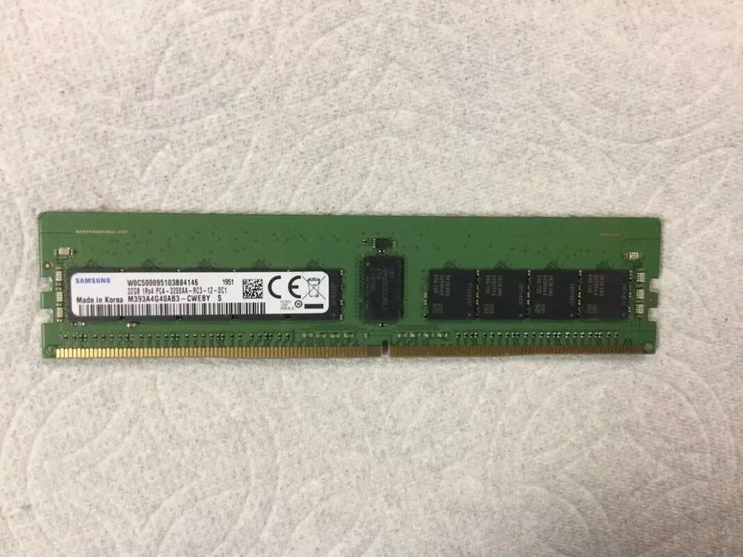 Samsung M393A4G40AB3-CWE DDR4-3200AA 4Gx72 ECC Reg/RDIMM 1Rx4 (32GB)
